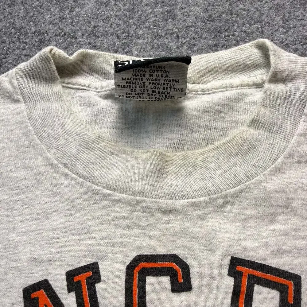 Vintage 90s Signal Sports Princeton University University Crest Graphic T-Shirt